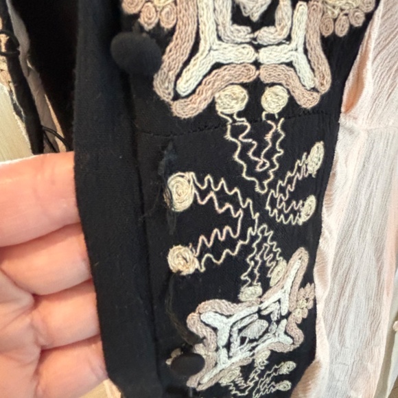 Free People - Picture 2 of 5